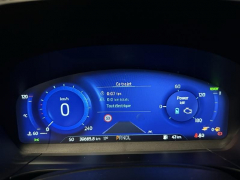 Photo 18 du bon plan FORD Kuga 2.5 Duratec 180ch Hybrid FlexiFuel ST-Line X Powershift occasion à 29680 €