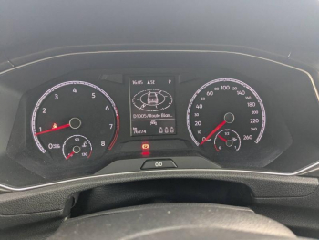 Photo 18 du bon plan VOLKSWAGEN T-Roc 1.5 TSI EVO 150ch Lounge DSG7 Euro6d-T 117g occasion à 20990 €