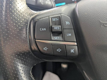 Photo 8 du bon plan FORD Fiesta 1.0 EcoBoost 100ch Stop&Start ST-Line 5p occasion à 9990 €