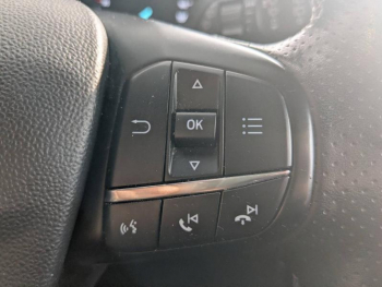 Photo 9 du bon plan FORD Fiesta 1.0 EcoBoost 100ch Stop&Start ST-Line 5p occasion à 9990 €