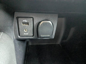 Photo 11 du bon plan NISSAN Micra 1.0 IG-T 100ch Visia Pack 2020 occasion à 10990 €