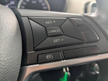 Photo 15 du bon plan NISSAN Micra 1.0 IG-T 100ch Visia Pack 2020 occasion à 10990 €