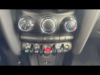 Photo 20 du bon plan MINI Cabrio One 102ch Chili 5cv Euro6d-T occasion à 15780 €