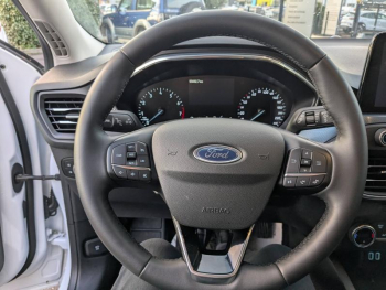 Photo 4 du bon plan FORD Focus Active 1.0 Flexifuel 125ch mHEV occasion à 13990 €