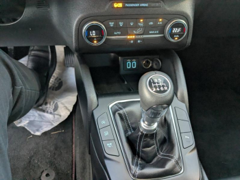 Photo 8 du bon plan FORD Focus Active 1.0 Flexifuel 125ch mHEV occasion à 13990 €