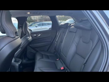 Photo 6 du bon plan VOLVO XC60 T6 Hybride Rechargeable 253 + 145ch Ultra Style Chrome Geartronic 8 AWD occasion à 56900 €