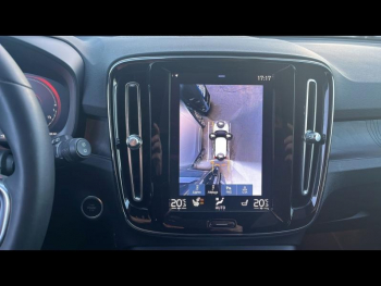 Photo 21 du bon plan VOLVO XC40 T5 Recharge 180 + 82ch Plus DCT 7 occasion à 29990 €