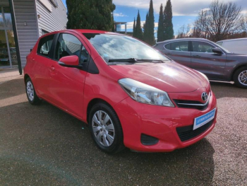 Photo 2 du bon plan TOYOTA Yaris 100 VVT-i Dynamic CVT 5p occasion à 6490 €