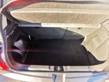 Photo 13 du bon plan SUZUKI Swift 1.2 Dualjet Hybrid 83ch Avantage occasion à 11490 €