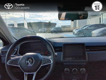 Photo 8 du bon plan RENAULT Clio 1.6 E-Tech hybride 140ch Business -21N occasion à 11990 €