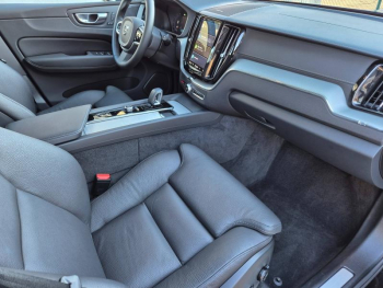 Photo 15 du bon plan VOLVO XC60 T6 Hybride Rechargeable 253 + 145ch Ultra Style Chrome Geartronic 8 AWD occasion à 56890 €