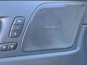 Photo 23 du bon plan VOLVO XC60 T6 Hybride Rechargeable 253 + 145ch Ultra Style Chrome Geartronic 8 AWD occasion à 56890 €