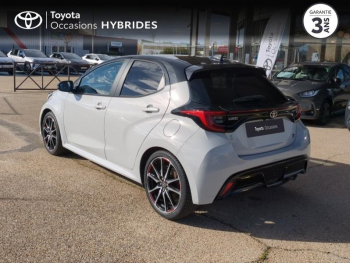 Photo 2 du bon plan TOYOTA Yaris 116h GR Sport 5p MY22 occasion à 20790 €