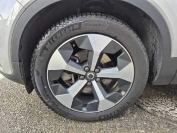 Photo 8 du bon plan VOLVO XC40 B3 163ch Plus DCT 7 occasion à 36890 €