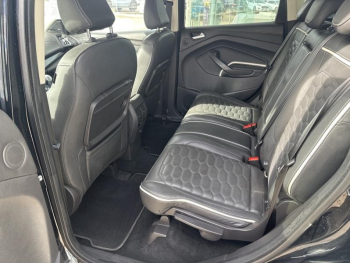 Photo 15 du bon plan FORD Kuga 1.5 EcoBoost 150ch Vignale occasion à 16490 €