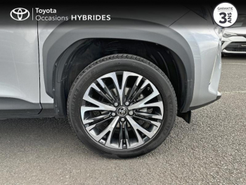 Photo 16 du bon plan TOYOTA Yaris Cross 116h Collection AWD-i MY21 occasion à 22490 €