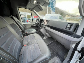 Photo 10 du bon plan VOLKSWAGEN Crafter Fg VUL 35 L3H3 2.0 TDI 177ch Business 4Motion occasion à 46990 €