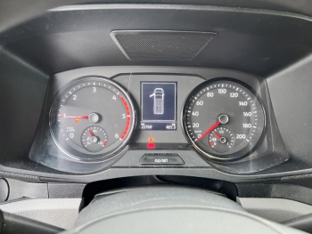 Photo 12 du bon plan VOLKSWAGEN Crafter Fg VUL 35 L3H3 2.0 TDI 177ch Business 4Motion occasion à 46990 €