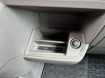 Photo 15 du bon plan VOLKSWAGEN Crafter Fg VUL 35 L3H3 2.0 TDI 177ch Business 4Motion occasion à 46990 €