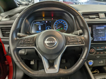 Photo 12 du bon plan NISSAN Leaf 150ch 40kWh Acenta 22 occasion à 15990 €