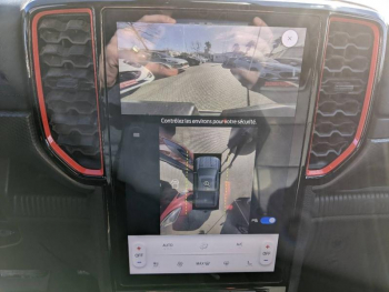 Photo 15 du bon plan FORD Ranger VUL 3.0 EcoBoost V6 292ch Stop&Start Double Cabine Raptor BVA10 occasion à 56990 €