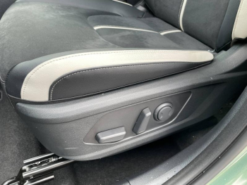 Photo 18 du bon plan KIA Sportage 1.6 T-GDi 239ch HEV GT-line BVA6 occasion à 41790 €