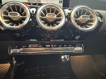 Photo 17 du bon plan MERCEDES-BENZ CLA 180 136ch Progressive Line 7G-DCT occasion à 21490 €