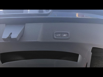 Photo 8 du bon plan VOLVO XC40 B3 163ch Ultra DCT 7 occasion à 39900 €