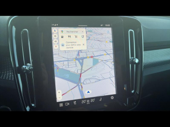 Photo 9 du bon plan VOLVO XC40 B3 163ch Ultra DCT 7 occasion à 39900 €