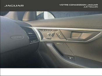 Photo 11 du bon plan JAGUAR F-Type Coupe 5.0 V8 450ch R-Dynamic Black AWD BVA8 occasion à 64900 €