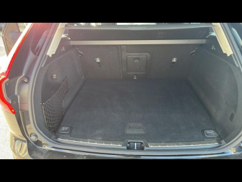 Photo 7 du bon plan VOLVO XC60 T6 Hybride Rechargeable 253 + 145ch Plus Style Dark Geartronic 8 AWD occasion à 53900 €