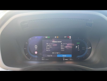 Photo 13 du bon plan VOLVO XC60 T6 Hybride Rechargeable 253 + 145ch Plus Style Dark Geartronic 8 AWD occasion à 53900 €