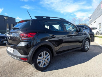 Photo 3 du bon plan DACIA Sandero 1.0 TCe 90ch Stepway Expression auto -24 occasion à 15990 €