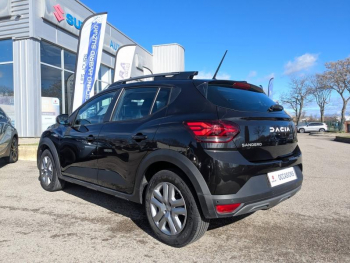 Photo 10 du bon plan DACIA Sandero 1.0 TCe 90ch Stepway Expression auto -24 occasion à 15990 €