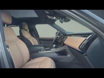 Photo 15 du bon plan LAND-ROVER Range Rover Sport 3.0 P550e 550ch PHEV Autobiography occasion à 175390 €