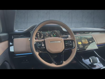 Photo 18 du bon plan LAND-ROVER Range Rover Sport 3.0 P550e 550ch PHEV Autobiography occasion à 175390 €