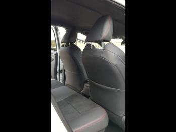 Photo 17 du bon plan TOYOTA Yaris 130h GR Sport 5p MC24 occasion à 25990 €