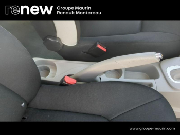 Photo 17 du bon plan RENAULT Zoe City charge normale R90 occasion à 6900 €