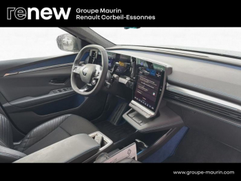 Photo 18 du bon plan RENAULT Scenic E-Tech Electric 220ch Techno esprit Alpine grande autonomie -24 occasion à 38989 €