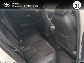 Photo 15 du bon plan TOYOTA C-HR 184h Collection 2WD E-CVT Cuir Alcantara occasion à 24990 €