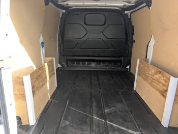 Photo 24 du bon plan FORD Transit Custom Fg VUL 280 L1H1 2.0 EcoBlue 130 Trend Business 7cv occasion à 23890 €