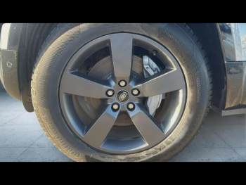 Photo 8 du bon plan LAND-ROVER Defender 110 2.0 P400e X-Dynamic HSE occasion à 85990 €