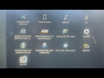 Photo 22 du bon plan LAND-ROVER Defender 110 2.0 P400e X-Dynamic HSE occasion à 85990 €