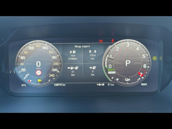 Photo 25 du bon plan LAND-ROVER Defender 110 2.0 P400e X-Dynamic HSE occasion à 85990 €