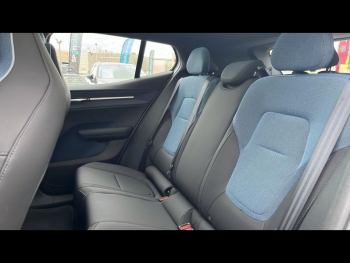 Photo 6 du bon plan VOLVO EX30 Single Extended Range 272ch Ultra occasion à 29900 €