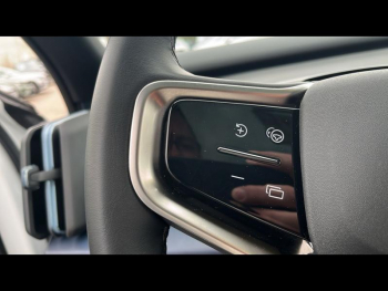 Photo 15 du bon plan VOLVO EX30 Single Extended Range 272ch Ultra occasion à 29900 €