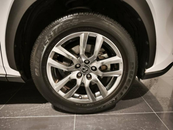 Photo 7 du bon plan LEXUS NX 300h 4WD Luxe Toit Panoramique occasion à 30990 €