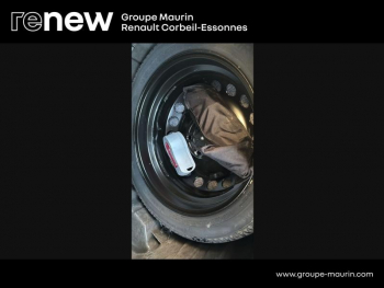 Photo 21 du bon plan RENAULT Scenic 1.3 TCe 140ch FAP Limited EDC occasion à 13990 €