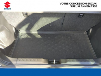 Photo 23 du bon plan SUZUKI Swift 1.2 Dualjet Hybrid 83ch PrivilÃ¨ge Auto occasion à 19490 €