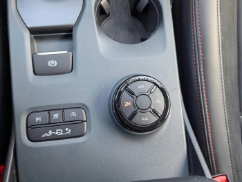 Photo 20 du bon plan FORD Ranger VUL 3.0 EcoBoost V6 292ch Stop&Start Double Cabine Raptor BVA10 occasion à 62880 €